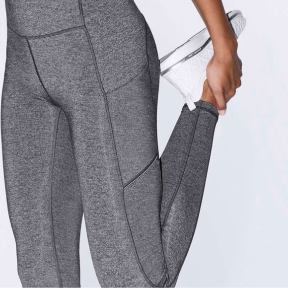 Lululemon Speed Up Tight Size 6 Heathered Black Leggings - Picture 3 of 10